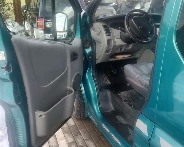 Зеленый Рено Трафик, объемом двигателя 1.9 л и пробегом 440 тыс. км за 7500 $, фото 21 на Automoto.ua