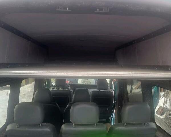 Зеленый Рено Трафик, объемом двигателя 1.9 л и пробегом 440 тыс. км за 7500 $, фото 18 на Automoto.ua