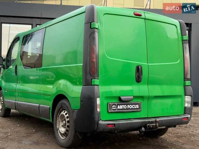 Зелений Рено Трафік, об'ємом двигуна 1.9 л та пробігом 371 тис. км за 6490 $, фото 5 на Automoto.ua