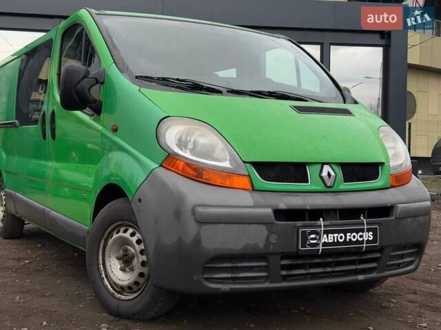 Зелений Рено Трафік, об'ємом двигуна 1.9 л та пробігом 371 тис. км за 6490 $, фото 1 на Automoto.ua
