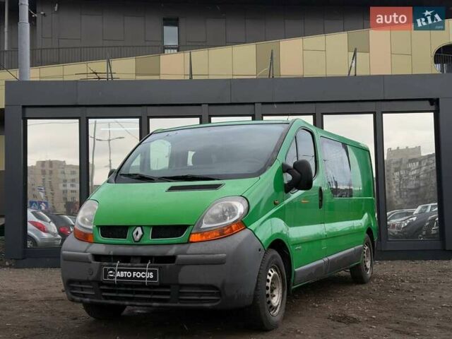 Зелений Рено Трафік, об'ємом двигуна 1.9 л та пробігом 371 тис. км за 6490 $, фото 3 на Automoto.ua