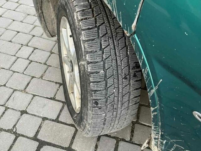 Зелений Рено Трафік, об'ємом двигуна 1.9 л та пробігом 525 тис. км за 3450 $, фото 1 на Automoto.ua