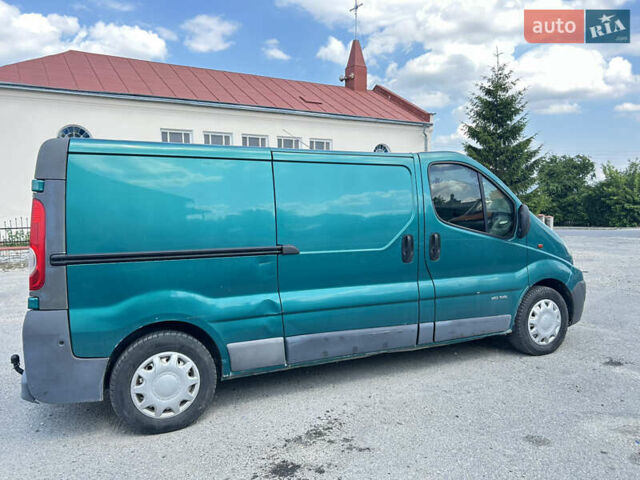 Зелений Рено Трафік, об'ємом двигуна 1.87 л та пробігом 336 тис. км за 5999 $, фото 4 на Automoto.ua
