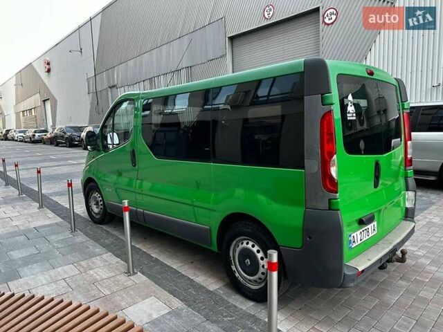 Зеленый Рено Трафик, объемом двигателя 2.5 л и пробегом 340 тыс. км за 7900 $, фото 4 на Automoto.ua