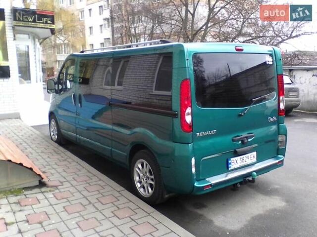 Зеленый Рено Трафик, объемом двигателя 2 л и пробегом 316 тыс. км за 10200 $, фото 3 на Automoto.ua