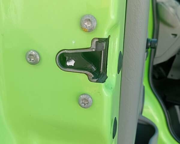 Зеленый Рено Трафик, объемом двигателя 2 л и пробегом 224 тыс. км за 9800 $, фото 26 на Automoto.ua