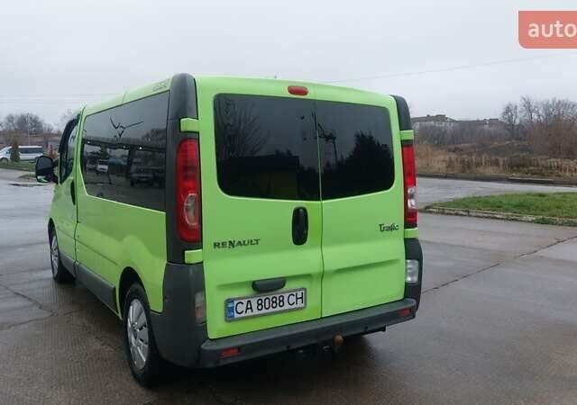 Зеленый Рено Трафик, объемом двигателя 2 л и пробегом 415 тыс. км за 8650 $, фото 5 на Automoto.ua