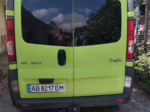 Зелений Рено Трафік, об'ємом двигуна 2 л та пробігом 400 тис. км за 8700 $, фото 15 на Automoto.ua