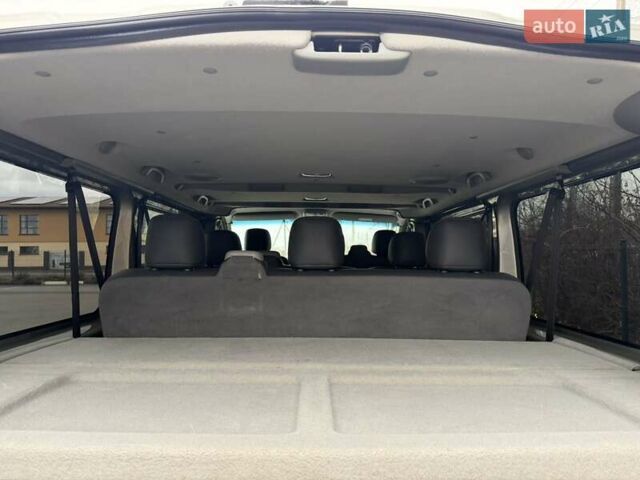 Зеленый Рено Трафик, объемом двигателя 2 л и пробегом 258 тыс. км за 14950 $, фото 38 на Automoto.ua