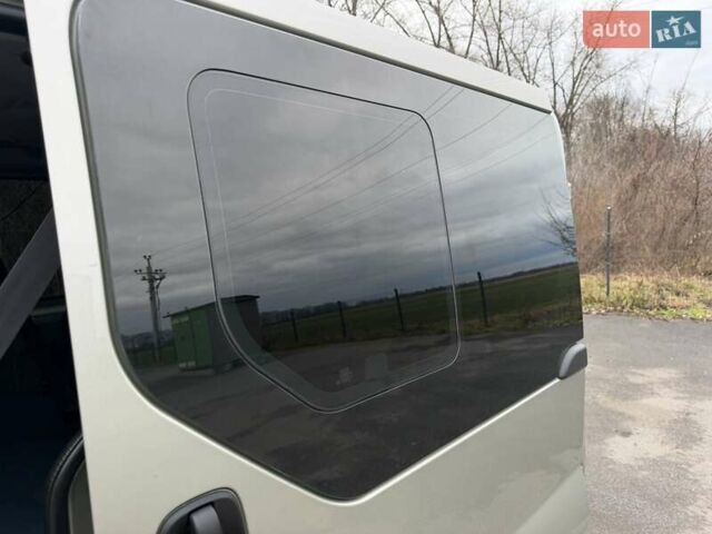 Зеленый Рено Трафик, объемом двигателя 2 л и пробегом 258 тыс. км за 14950 $, фото 49 на Automoto.ua