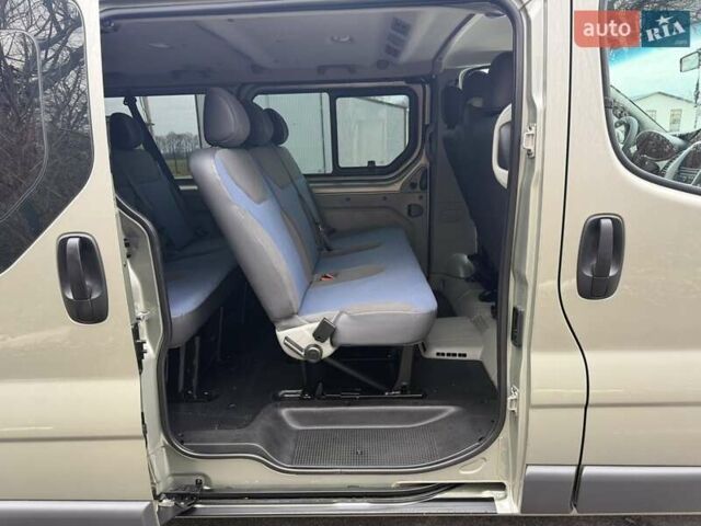 Зеленый Рено Трафик, объемом двигателя 2 л и пробегом 258 тыс. км за 14950 $, фото 47 на Automoto.ua