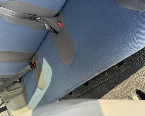 Зелений Рено Трафік, об'ємом двигуна 2 л та пробігом 259 тис. км за 14950 $, фото 29 на Automoto.ua