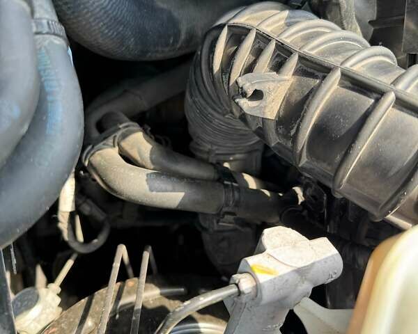 Зеленый Рено Трафик, объемом двигателя 2 л и пробегом 273 тыс. км за 12300 $, фото 24 на Automoto.ua