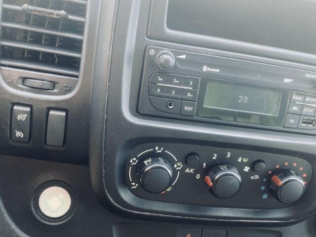 Рено Трафик 2014 в Тернополе на Automoto.ua Зеленый Рено Трафик, объемом двигателя 1.6 л и пробегом 139 тыс. км за 9500 $, фото 16 на Automoto.ua