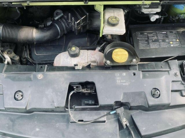 Зеленый Рено Трафик, объемом двигателя 1.6 л и пробегом 139 тыс. км за 9300 $, фото 18 на Automoto.ua