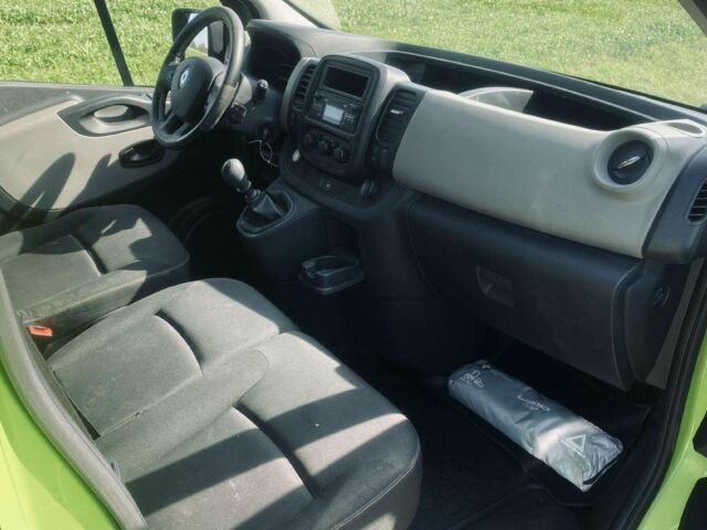 Зеленый Рено Трафик, объемом двигателя 1.6 л и пробегом 139 тыс. км за 9300 $, фото 10 на Automoto.ua