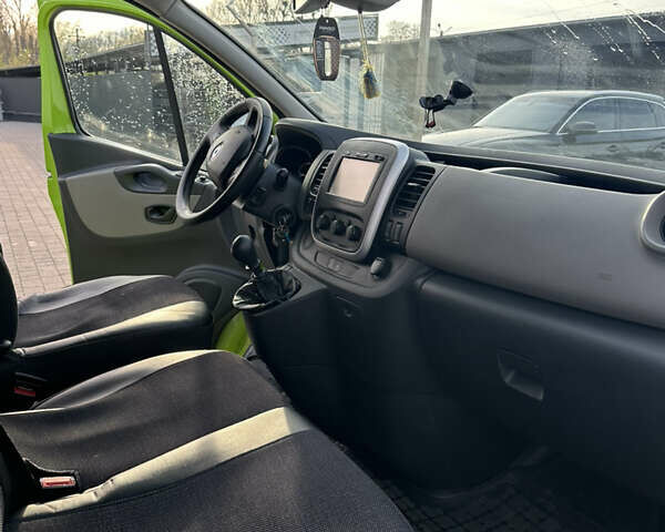 Зеленый Рено Трафик, объемом двигателя 1.6 л и пробегом 324 тыс. км за 14900 $, фото 10 на Automoto.ua