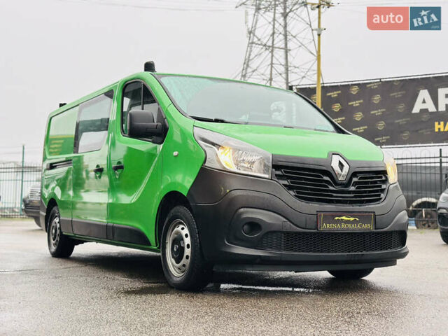 Зеленый Рено Трафик, объемом двигателя 1.6 л и пробегом 178 тыс. км за 19900 $, фото 7 на Automoto.ua