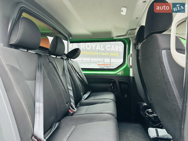 Зеленый Рено Трафик, объемом двигателя 1.6 л и пробегом 178 тыс. км за 19900 $, фото 15 на Automoto.ua