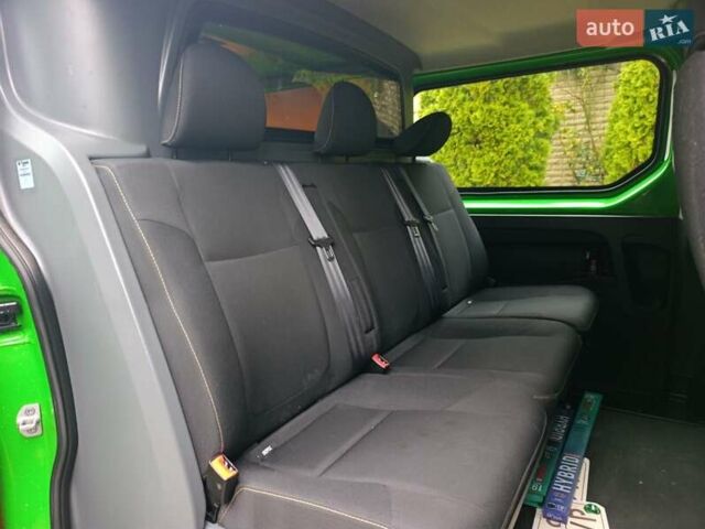 Зеленый Рено Трафик, объемом двигателя 1.6 л и пробегом 178 тыс. км за 19900 $, фото 32 на Automoto.ua