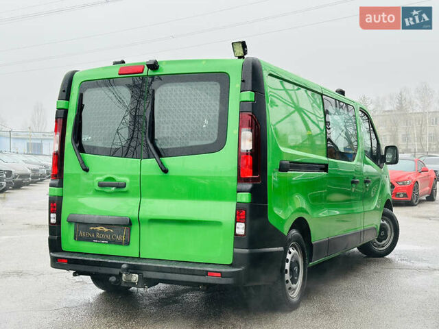 Зеленый Рено Трафик, объемом двигателя 1.6 л и пробегом 178 тыс. км за 19900 $, фото 1 на Automoto.ua