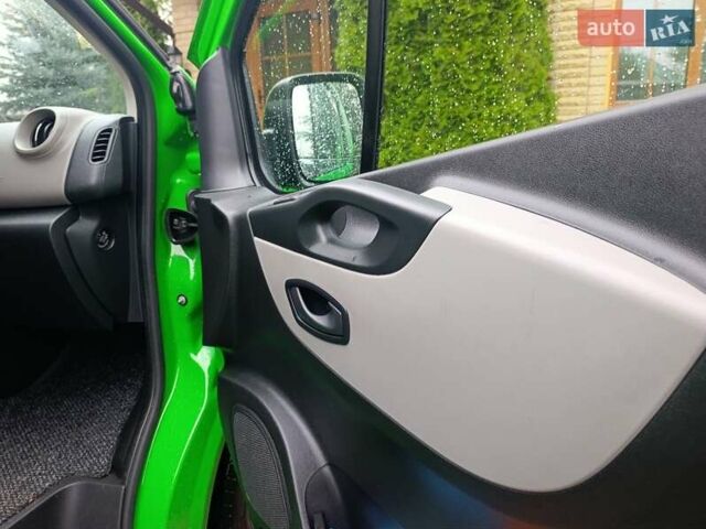 Зеленый Рено Трафик, объемом двигателя 1.6 л и пробегом 178 тыс. км за 19900 $, фото 34 на Automoto.ua