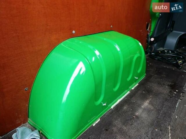 Зеленый Рено Трафик, объемом двигателя 1.6 л и пробегом 178 тыс. км за 19900 $, фото 44 на Automoto.ua