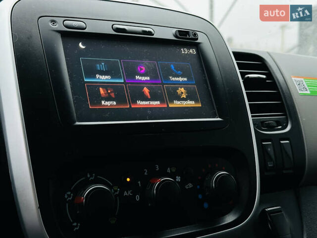 Зеленый Рено Трафик, объемом двигателя 1.6 л и пробегом 178 тыс. км за 19900 $, фото 27 на Automoto.ua