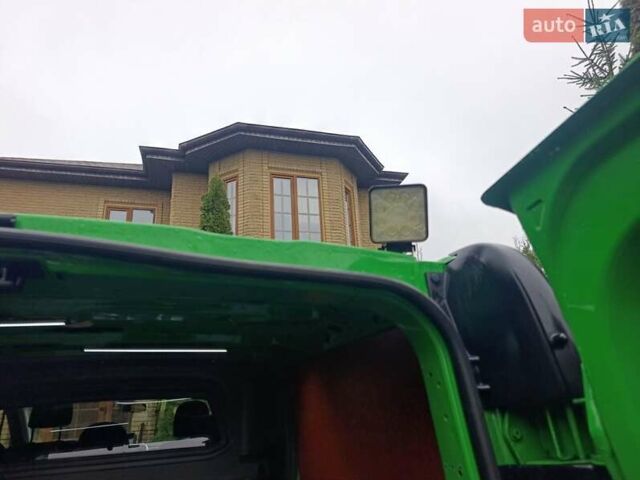 Зеленый Рено Трафик, объемом двигателя 1.6 л и пробегом 178 тыс. км за 19900 $, фото 47 на Automoto.ua