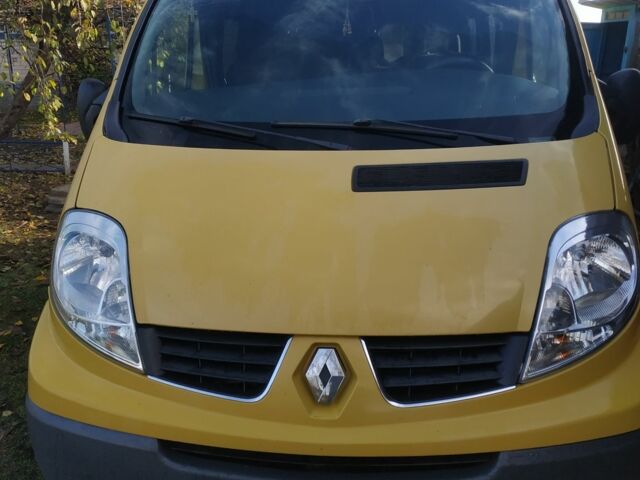 Помаранчевий Рено Трафік, об'ємом двигуна 2 л та пробігом 241 тис. км за 9000 $, фото 13 на Automoto.ua