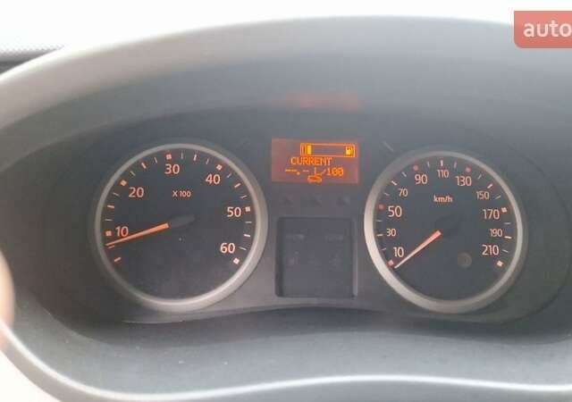 Помаранчевий Рено Трафік, об'ємом двигуна 2 л та пробігом 440 тис. км за 10800 $, фото 13 на Automoto.ua