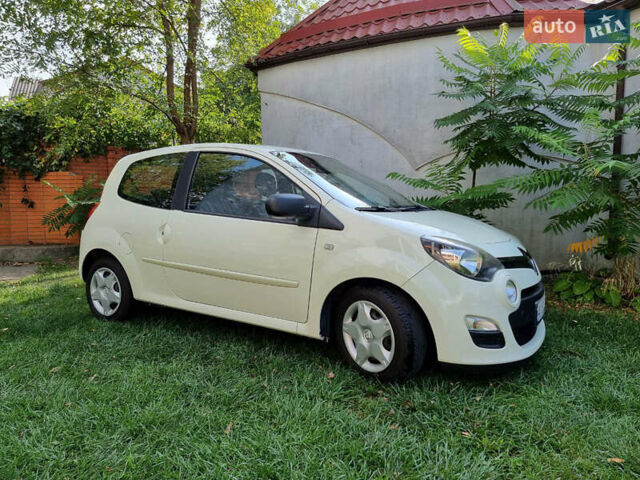 Білий Рено Твінго, об'ємом двигуна 1.2 л та пробігом 140 тис. км за 3500 $, фото 9 на Automoto.ua