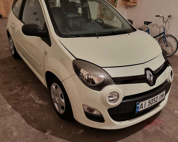 Білий Рено Твінго, об'ємом двигуна 1.2 л та пробігом 140 тис. км за 3500 $, фото 16 на Automoto.ua