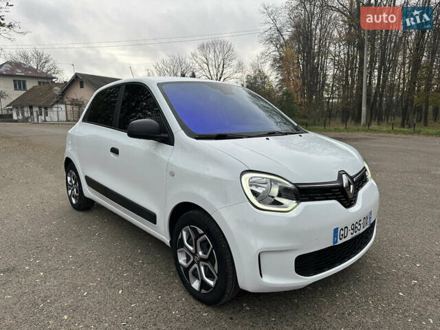 Рено Твінго 2022 у Коломые на Automoto.ua Білий Рено Твінго, об'ємом двигуна 0 л та пробігом 17 тис. км за 8999 $, фото 2 на Automoto.ua