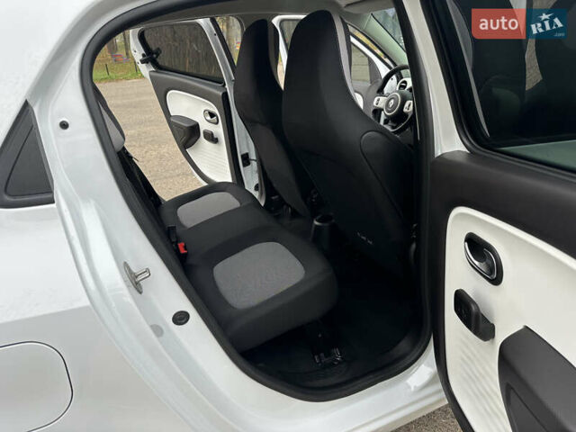 Рено Твінго 2022 у Коломые на Automoto.ua Білий Рено Твінго, об'ємом двигуна 0 л та пробігом 17 тис. км за 8999 $, фото 19 на Automoto.ua