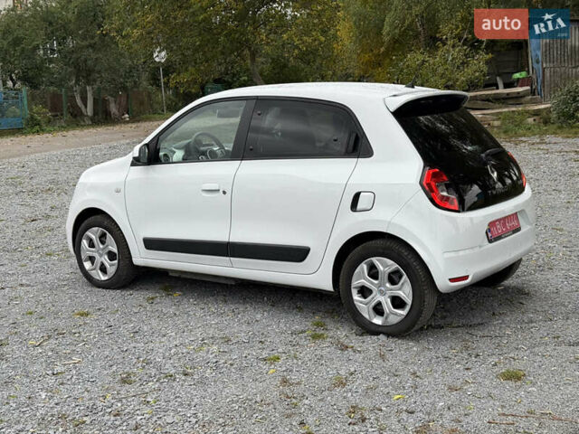 Белый Рено Твинго, объемом двигателя 0 л и пробегом 60 тыс. км за 8600 $, фото 8 на Automoto.ua