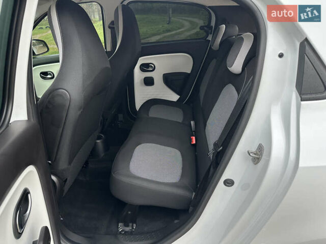 Рено Твінго 2022 у Коломые на Automoto.ua Білий Рено Твінго, об'ємом двигуна 0 л та пробігом 17 тис. км за 8999 $, фото 16 на Automoto.ua