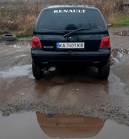 Черный Рено Твинго, объемом двигателя 1.2 л и пробегом 198 тыс. км за 1500 $, фото 3 на Automoto.ua