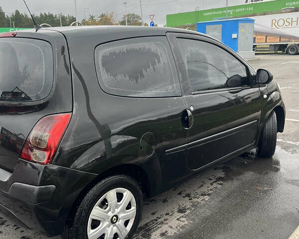 Рено Твінго 2008 у Києві на Automoto.ua Чорний Рено Твінго, об'ємом двигуна 1.1 л та пробігом 222 тис. км за 3100 $, фото 8 на Automoto.ua