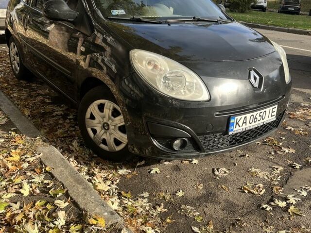 Рено Твінго 2008 у Києві на Automoto.ua Чорний Рено Твінго, об'ємом двигуна 1.1 л та пробігом 222 тис. км за 3150 $, фото 21 на Automoto.ua