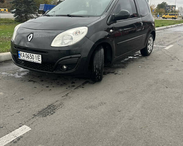 Рено Твінго 2008 у Києві на Automoto.ua Чорний Рено Твінго, об'ємом двигуна 1.1 л та пробігом 222 тис. км за 3100 $, фото 2 на Automoto.ua