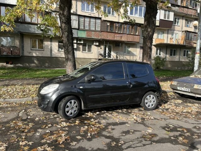 Рено Твінго 2008 у Києві на Automoto.ua Чорний Рено Твінго, об'ємом двигуна 1.1 л та пробігом 222 тис. км за 3150 $, фото 22 на Automoto.ua