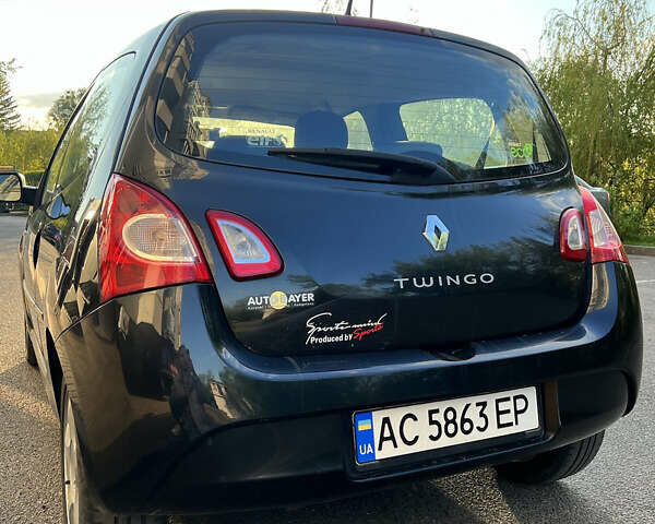 Черный Рено Твинго, объемом двигателя 1.1 л и пробегом 100 тыс. км за 5200 $, фото 2 на Automoto.ua