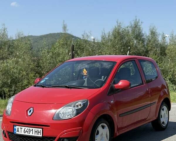 Красный Рено Твинго, объемом двигателя 1.46 л и пробегом 211 тыс. км за 4000 $, фото 23 на Automoto.ua