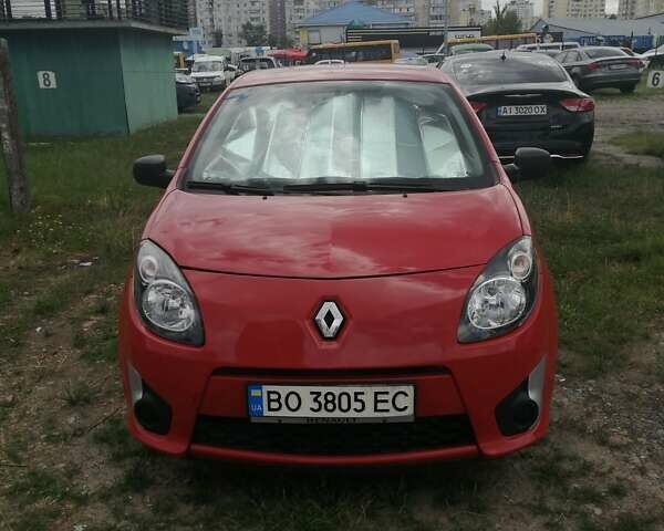 Красный Рено Твинго, объемом двигателя 1.2 л и пробегом 83 тыс. км за 4500 $, фото 1 на Automoto.ua
