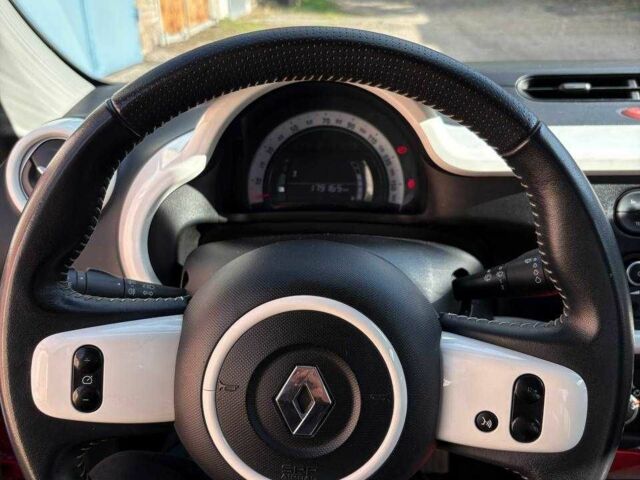 Рено Твінго 2014 у Запоріжжя на Automoto.ua Червоний Рено Твінго, об'ємом двигуна 1 л та пробігом 179 тис. км за 5200 $, фото 15 на Automoto.ua