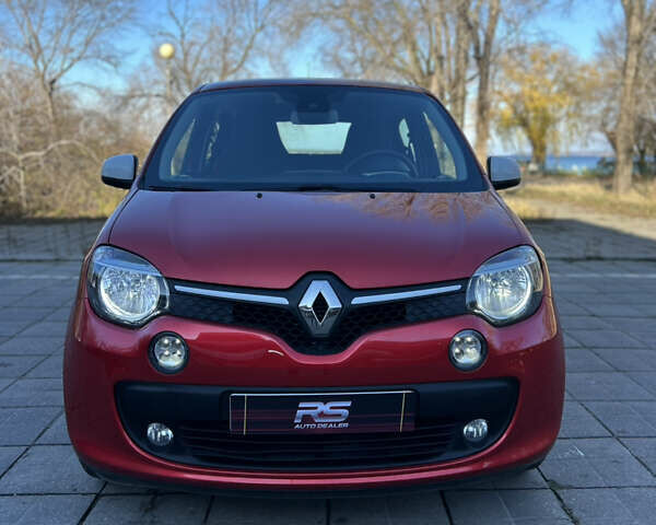 Червоний Рено Твінго, об'ємом двигуна 1 л та пробігом 179 тис. км за 5500 $, фото 1 на Automoto.ua