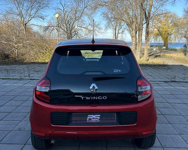 Червоний Рено Твінго, об'ємом двигуна 1 л та пробігом 179 тис. км за 5500 $, фото 13 на Automoto.ua