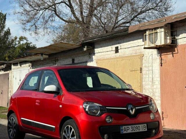 Рено Твінго 2014 у Запоріжжя на Automoto.ua Червоний Рено Твінго, об'ємом двигуна 1 л та пробігом 179 тис. км за 5200 $, фото 1 на Automoto.ua