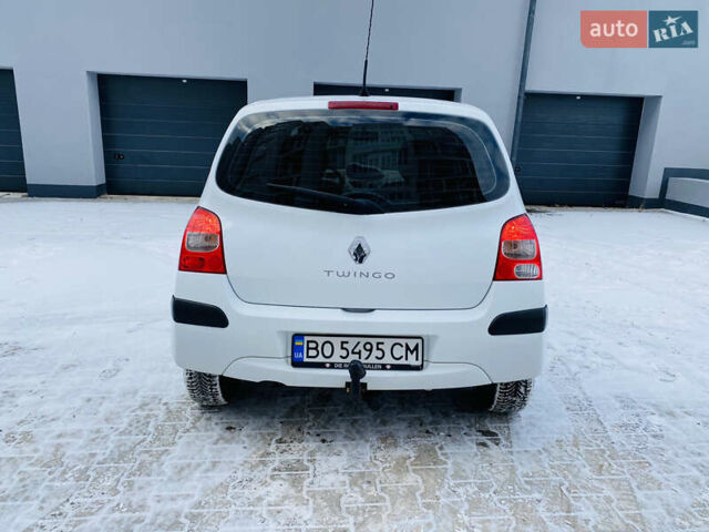 Рено Твинго, объемом двигателя 1.1 л и пробегом 190 тыс. км за 4350 $, фото 10 на Automoto.ua